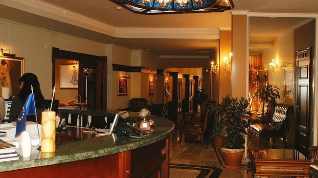 Hotel Millenium بيتولا المطعم الصورة